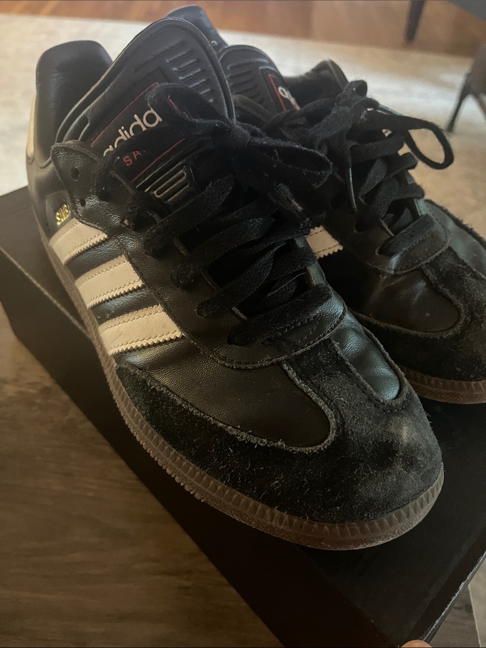 Adidas Sambas Size 7.5 Men’s - Picture 2 of 4